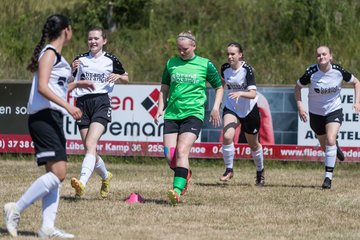 Bild 28 - wBJ TuRa Meldorf/Buesum - JFV Luebeck : Ergebnis: 1:0